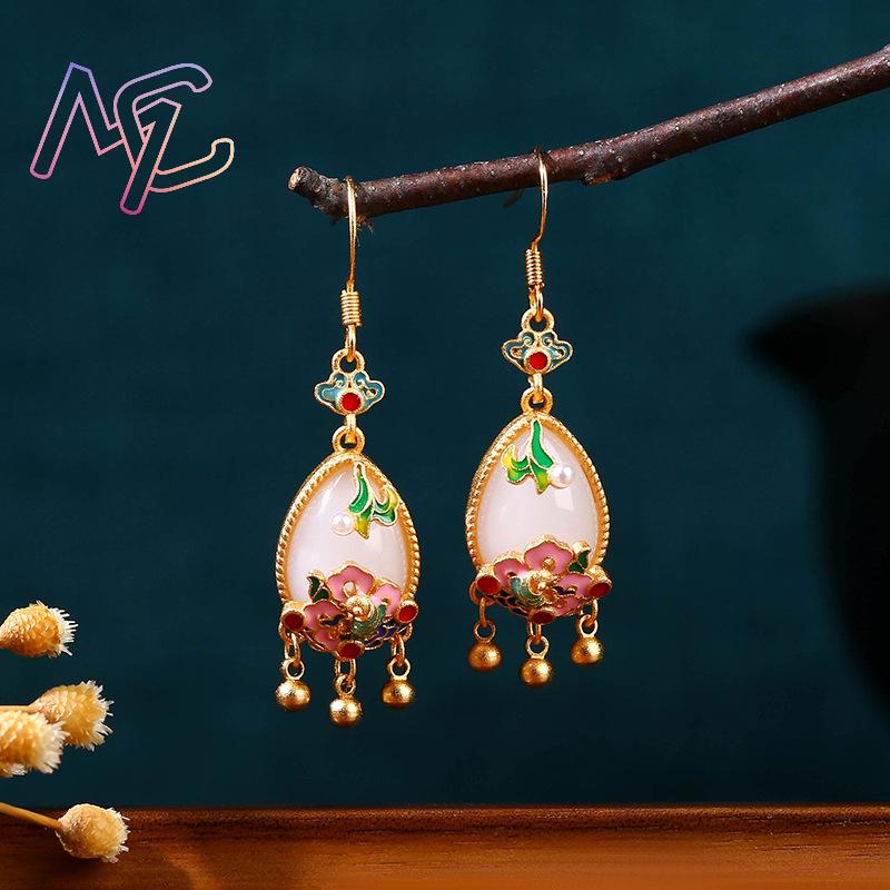 Natürliche Jade-Blumen-Ohrring – Women'S Accessories Designer Bewertung und Preis