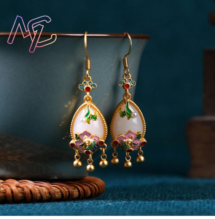 Natürliche Jade-Blumen-Ohrring – Women'S Accessories Designer Bewertung und Preis