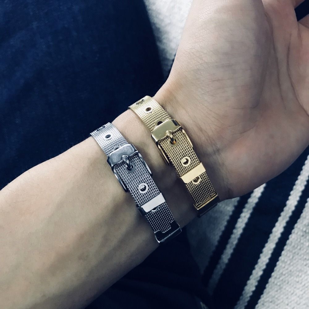 Persönlicher Armreif aus Titan – Women'S Accessories To Wear With Watch Bewertung und Preis
