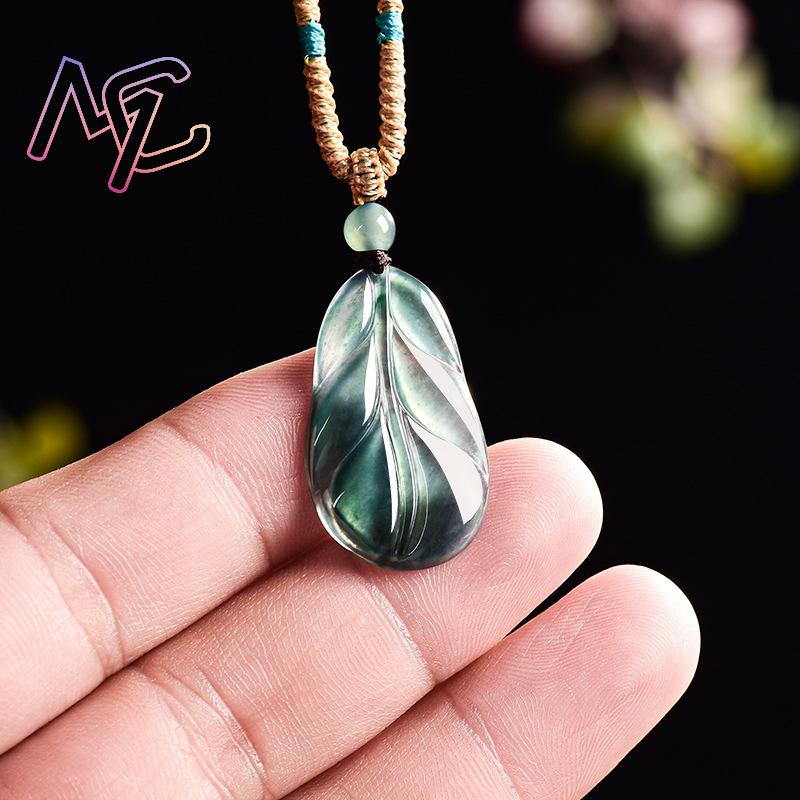 Myanmar Jadeit Blatt Anhänger  – Women'S Accessories Designer Bewertung und Preis